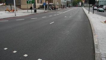 autumn, day, diffuse, diffused light, England, eye level view, London, natural light, street, The United Kingdom