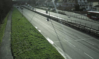 car, cloudy, day, elevated, England, grass, London, road, sunny, The United Kingdom, winter