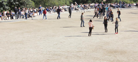 autumn, Barcelona, casual, Cataluña, crowd, day, elevated, people, plaza, Spain, sunny, walking