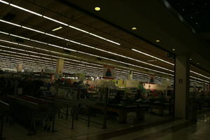 artificial lighting, Bergamo, eye level view, interior, Italia , light, Lombardia, retail, shop, shopping centre