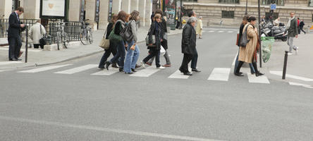 autumn, crossing, day, diffuse, diffused light, eye level view, France, group, Ile-De-France, natural light, Paris, people, side, smart casual, street, walking