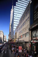 building, crowd, day, elevated, facade, Manhattan, New York, people, street, summer, sunny, The United States, walking, woman