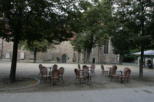 afternoon, Braunschweig, cafe, chair, day, Deutschland, eye level view, furniture, natural light, Niedersachsen, summer, table, tree, vegetation