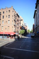 building, day, elevated, facade, Manhattan, New York, retail, shop, street, sunny, The United States, traffic light, tree, vegetation