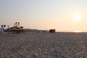 beach, Boulogne-sur-Mer, day, dusk, eye level view, France, golden hour, Nord-Pas-de-Calais, playground, spring, sunny