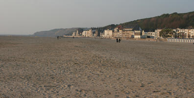 beach, Boulogne-sur-Mer, day, dusk, eye level view, France, Nord-Pas-de-Calais, spring, sunny