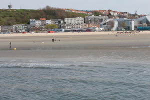 beach, Boulogne-sur-Mer, day, eye level view, France, Nord-Pas-de-Calais, seascape, spring, sunny