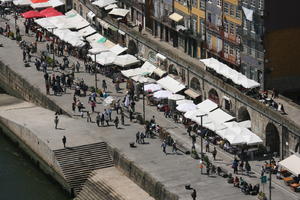 crowd, day, direct sunlight, elevated, people, Porto, Porto, Portugal, promenade, spring, sunny, umbrella, walking