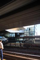 day, eye level view, Manhattan, New York, platform, railway, station, The United States