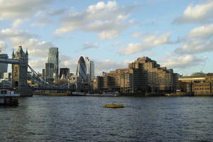 city, city, cityscape, cloud, day, England, eye level view, London, natural light, river, riverbank, sky, sunny, sunset, The United Kingdom, waterfront, winter