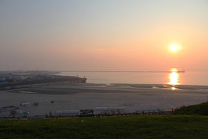 beach, Boulogne-sur-Mer, day, dusk, elevated, France, Nord-Pas-de-Calais, sky, spring, sun, sunny, sunset