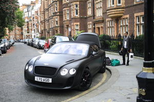 Bentley, car, day, England, eye level view, London, overcast, people, spring, street, The United Kingdom, urban