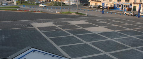 Boulogne-sur-Mer, day, elevated, France, Nord-Pas-de-Calais, pavement, spring, sunny