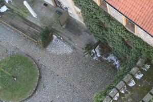 above, Bielefeld, courtyard, day, Deutschland, natural light, Nordrhein-Westfalen, pavement, spring, vegetation