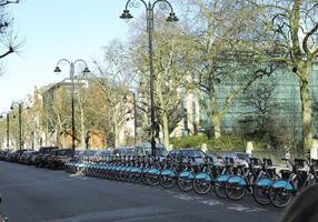 bicycle, day, England, eye level view, lamppost, London, street, sunny, The United Kingdom, winter