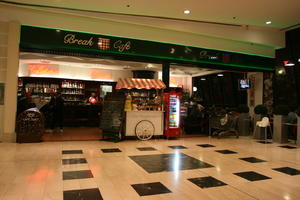 artificial lighting, Bergamo, cafe, eye level view, floor, interior, Italia , Lombardia, shop, shopping centre