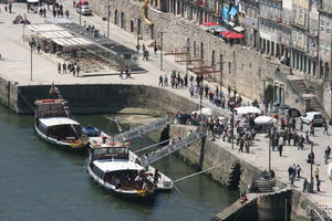 boat, cafe, crowd, day, direct sunlight, elevated, people, port, Porto, Porto, Portugal, promenade, river, spring, sunny, walking