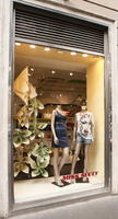 artificial lighting, day, eye level view, Italia , Lazio, mannequin, retail, Rome, shop, shopfronts