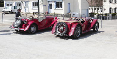 Boulogne-sur-Mer, car, day, eye level view, France, Nord-Pas-de-Calais, spring, street, sunny