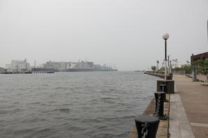 ambient light, day, diffuse, diffused light, eye level view, Fukuoka, Fukuoka, industrial, Japan, natural light, overcast, promenade, seascape, spring