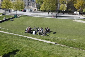 afternoon, day, Edinburgh, elevated, grass, group, natural light, park, people, Scotland, sitting, spring, The United Kingdom