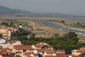 afternoon, building, day, direct sunlight, elevated, Grosseto, Italia , natural light, river, summer, Toscana, town, vegetation