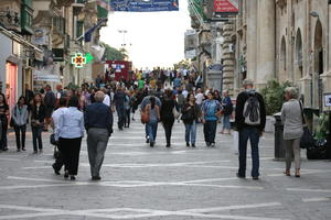 autumn, crowd, day, diffuse, diffused light, eye level view, Malta, natural light, people, walking