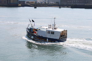 boat, Boulogne-sur-Mer, day, elevated, France, Nord-Pas-de-Calais, seascape, spring, sunny