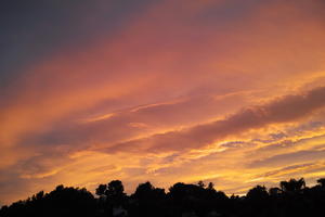 below, Chateauneuf, Cirrostratus, cloud, cloudy, dawn, dusk, evening, France, golden hour, looking up, outdoor lighting, outdoors, Provence Alpes Cote D