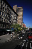 building, cafe, canopy, car, day, elevated, facade, Manhattan, New York, street, sunny, The United States, tree, vegetation