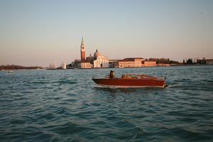 boat, day, eye level view, Italia , seascape, Veneto, Venice