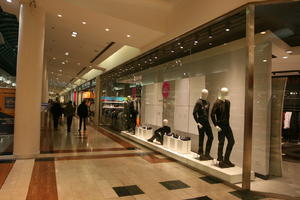 artificial lighting, Bergamo, ceiling, eye level view, floor, interior, Italia , Lombardia, retail, shop, shopping centre