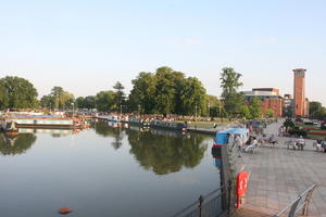 boat, canal, day, elevated, England, group, outdoors, people, picnicking, sitting, Stratford-Upon-Avon, summer, sunny, The United Kingdom