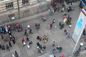 above, aerial view, city, crowd, day, England, London, people, spring, sunny, The United Kingdom, urban, walking