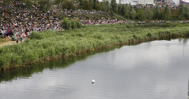 canal, crowd, day, elevated, England, London, park, people, reed, summer, sunny, The United Kingdom