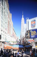 advertisement, building, bus, crowd, day, elevated, facade, Manhattan, New York, people, skyscraper, street, summer, sunny, The United States, walking