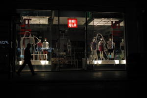 artificial lighting, England, eye level view, London, mannequin, night, outdoor lighting, retail, shop, The United Kingdom