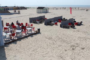 beach, Boulogne-sur-Mer, cafe, day, elevated, France, furniture, Nord-Pas-de-Calais, spring, sunny