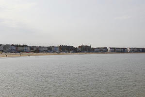 beach, clear, day, England, eye level view, natural light, seascape, sky, spring, The United Kingdom, Waymouth