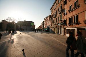 building, dusk, eye level view, group, Italia , pavement, people, square, Veneto, Venice, winter