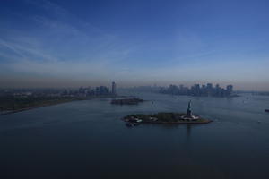 cityscape, day, elevated, island, Manhattan, New York, river, ship, The United States