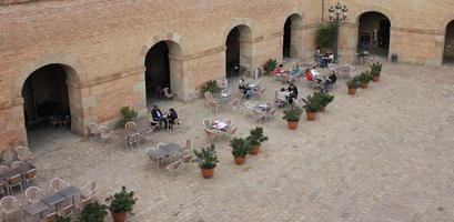 autumn, Barcelona, cafe, Cataluña, day, diffuse, diffused light, elevated, furniture, potted plant, Spain, square