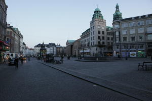 3-point perspective, building, Copenhagen , Denmark, dusk, eye level view, fountain, Kobenhavn, pavement, spring, street